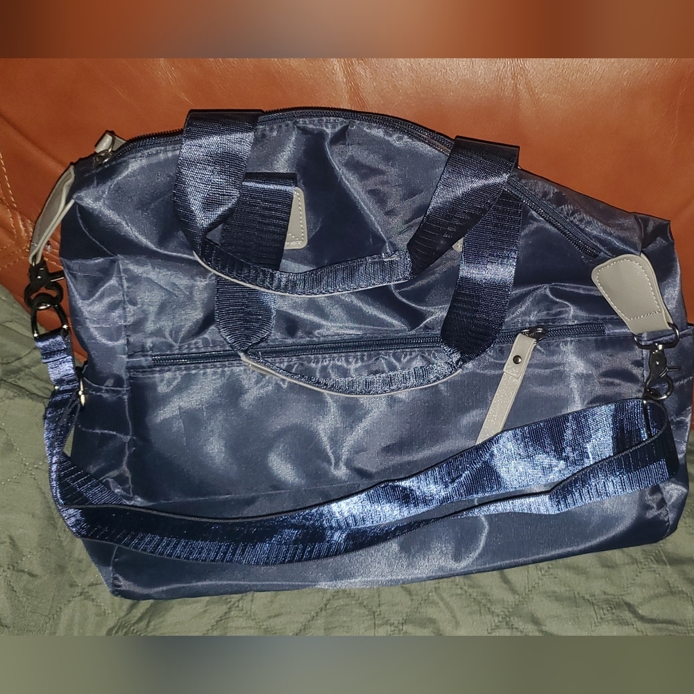 Unbranded shoulder bag/tote in blue. NWOT. - Picture 3 of 12